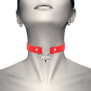 COQUETTE CHIC DESIRE – ROTE HALSKETTE AUS VEGANEM LEDER MIT HERZ-ACCESSOIRE MIT SCHLÜSSEL-COQUETTE-ACCESSOIRES