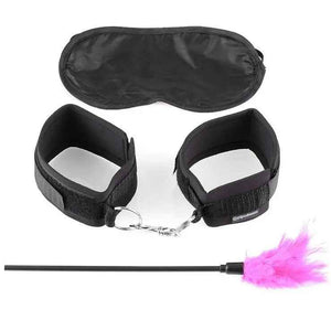 FETISH FANTASY SERIES - SINNLICHES VERFÜHRUNGS-KIT - LoveYou.lv