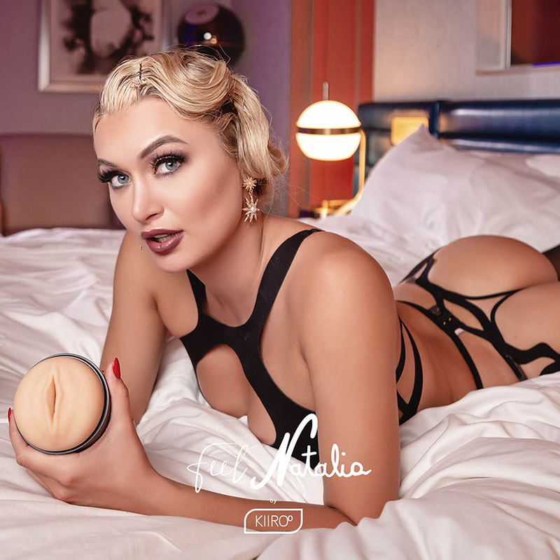 KIIROO - FEEL NATALIA STARR - KOLEKCJA STARS STROKERS KIIROO