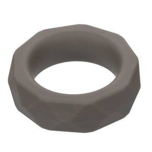 CALEXOOTICS – ALFA PIKKULINE PRISMAATNE RING HALL KALESOOTIKA