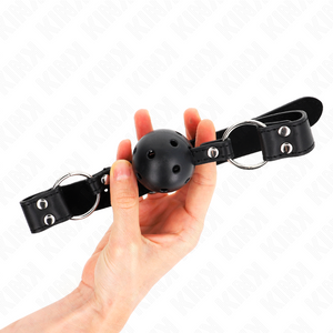 KINK - BREATHABLE BALL 4 CM GAG WITH DOUBLE RIVET MODEL 1 BLACK 62.5 x 2.5 CM ADJUSTABLE 42-58 CM LoveYou.lv