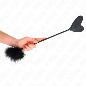 KINK - TICKLE FEATHERS WITH HEART PADDLE 31 CM LoveYou.lv