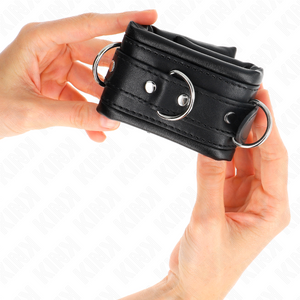 KINK - HEAVY WRIST RESTRAINTS WITH BLACK FUR LINED ADJUSTABLE 20-30 CM X 6 CM - LoveYou.lv